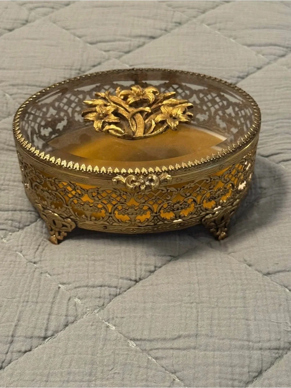 Ornate Gold Filigree Trinket Box with Floral Accent